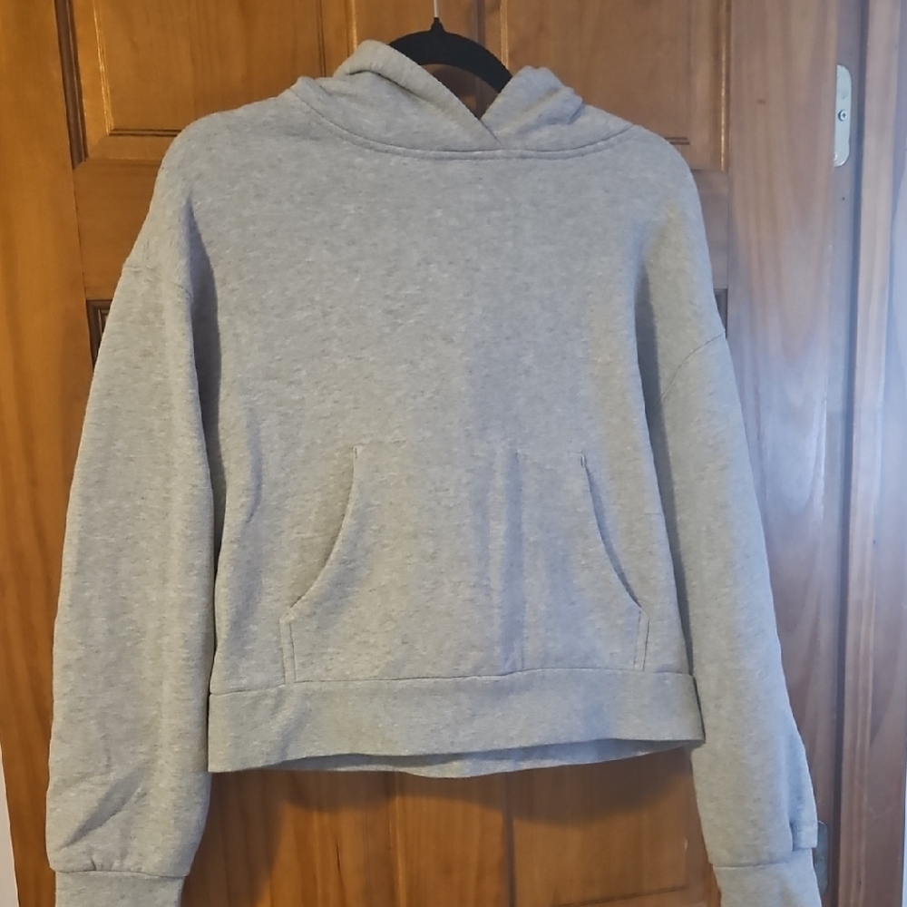 Garage Cropped Hoodie